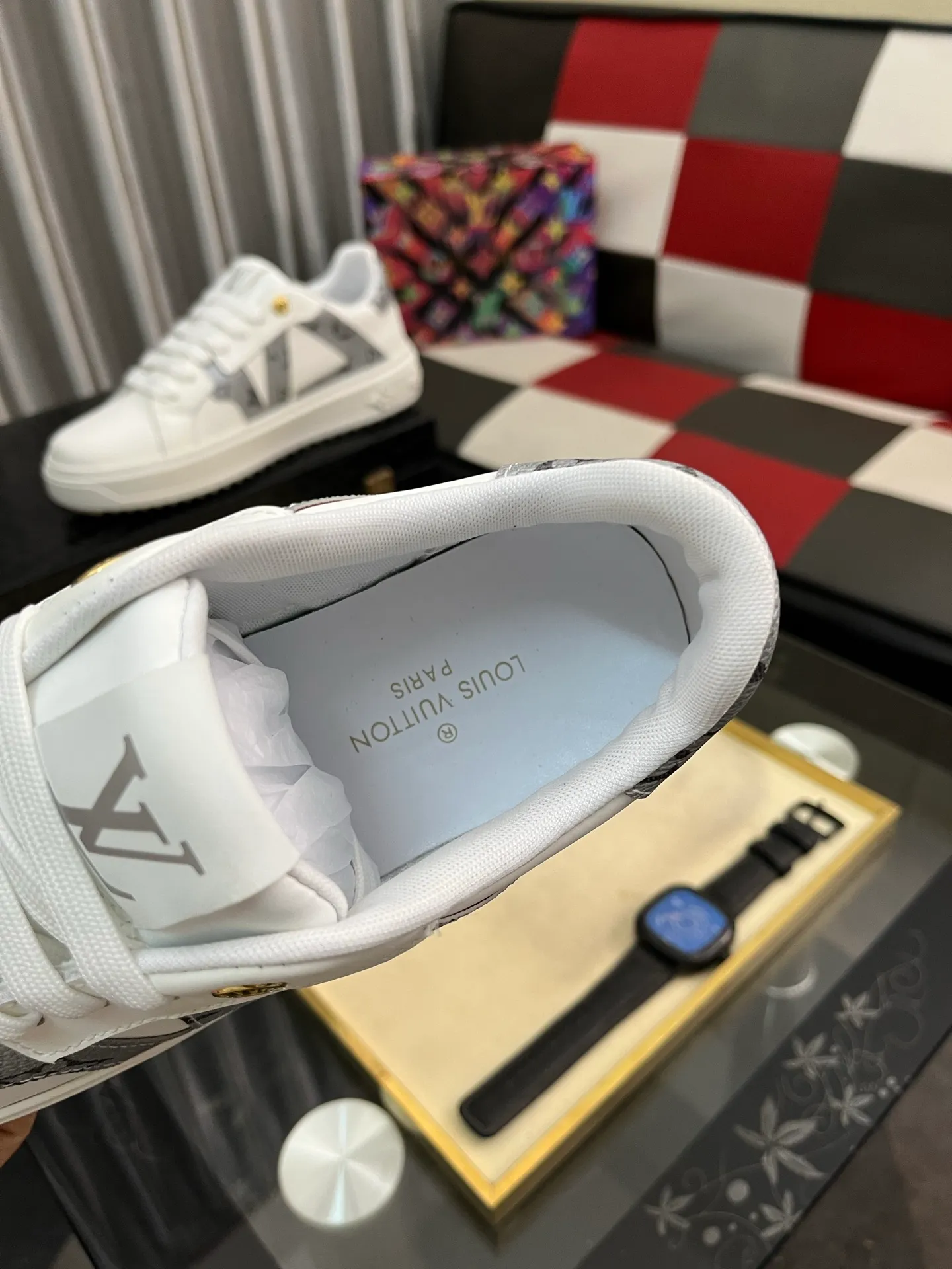 Men's shoes 💰520⌚️⌚️LV Louis Vuitton. The latest fashionable casual shoes are popular in physical stores. New spring and summer comfortable imported custom original cowhide, unique jacquard fabric element design. With sheepskin lining, Lv original bottom, [sun][sun] high-end packaging and high quality💪Details determine the quality, you can enter and leave the counter at will, welcome to compare🇮🇹Number of sizes 38-445️⃣Color options available